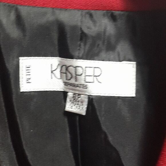 Kasper Lined Jacket...Size 8P - Picture 2 of 6